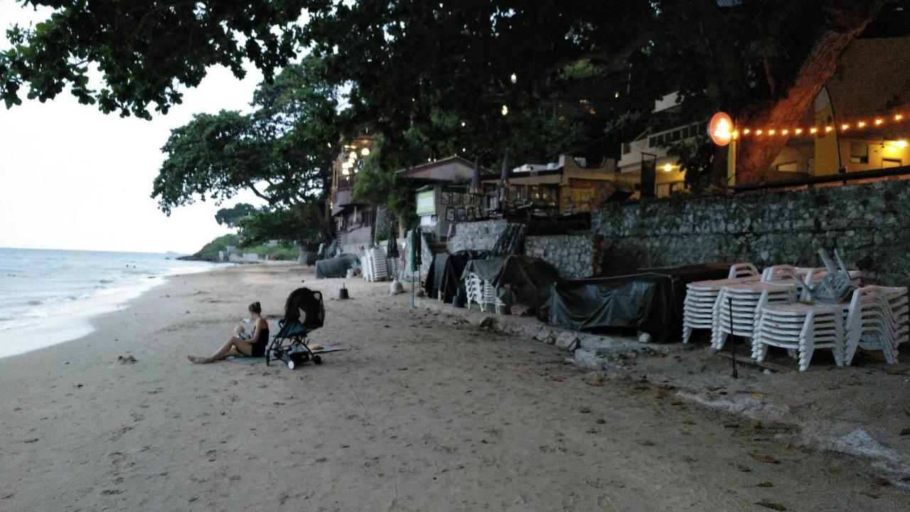 Hotel Guestpat Casabella Pattaya Exterior foto